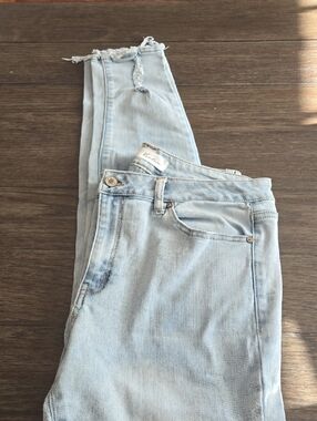 KanCan Light Wash Skinny Jeans with Frayed Ankles